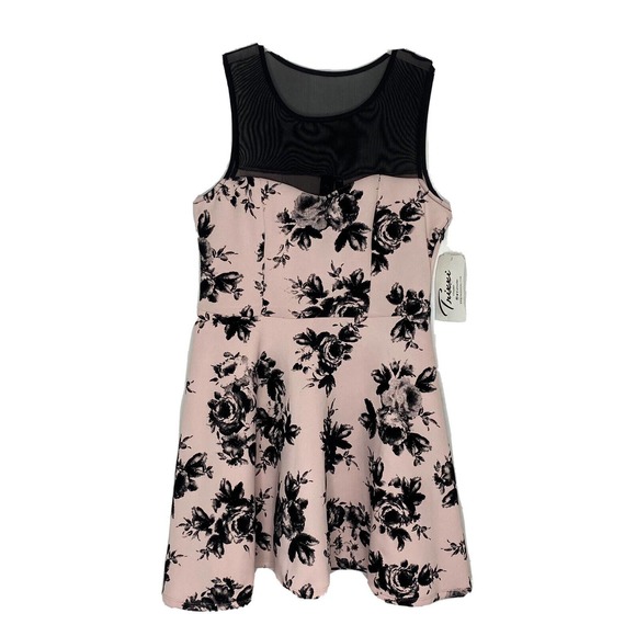 Trixxi Dresses & Skirts - Trixxi Pink And Black Floral Formal Flare Dress Juniors Size Large New